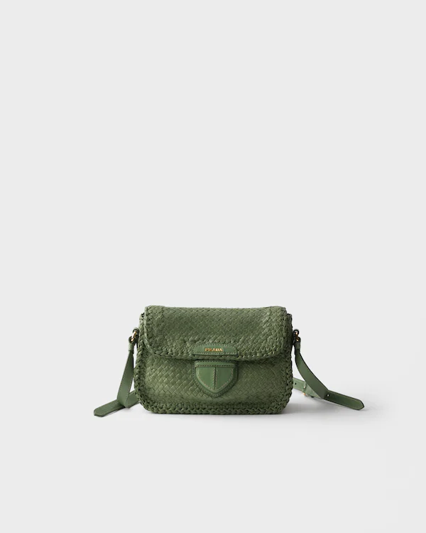 Bolsa de ombro mini em couro entrançado