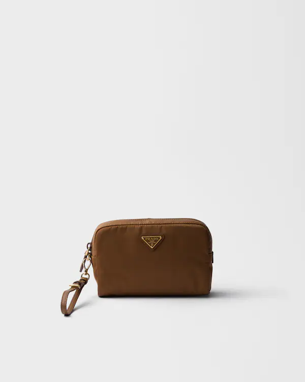 Bolsa pequena em Re-Nylon