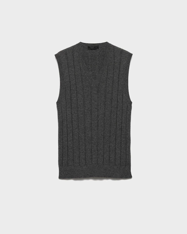 Vestido em cashmere com decote em V