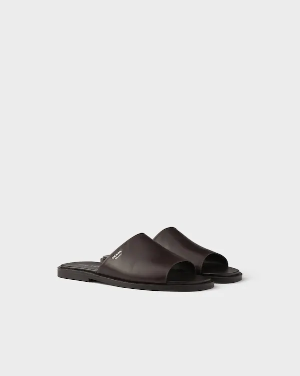 Sandalês de couro