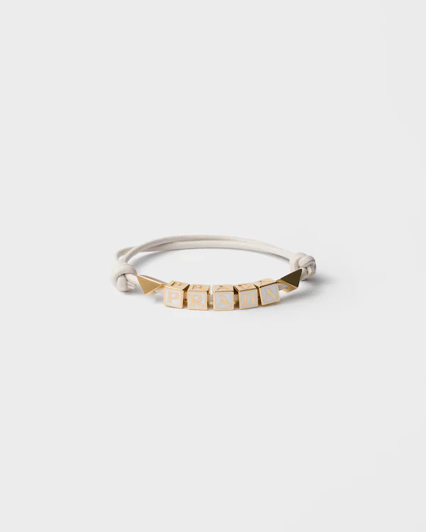 Pulseira de couro napa