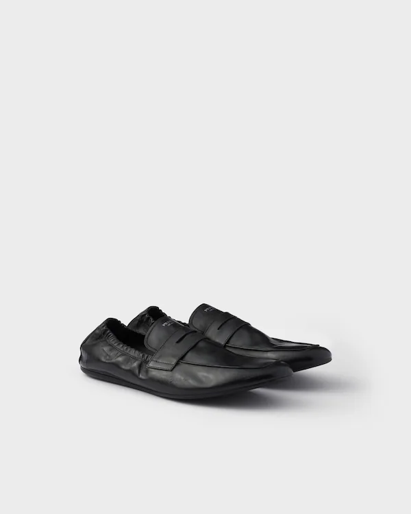 Mocassins de couro envelhecido